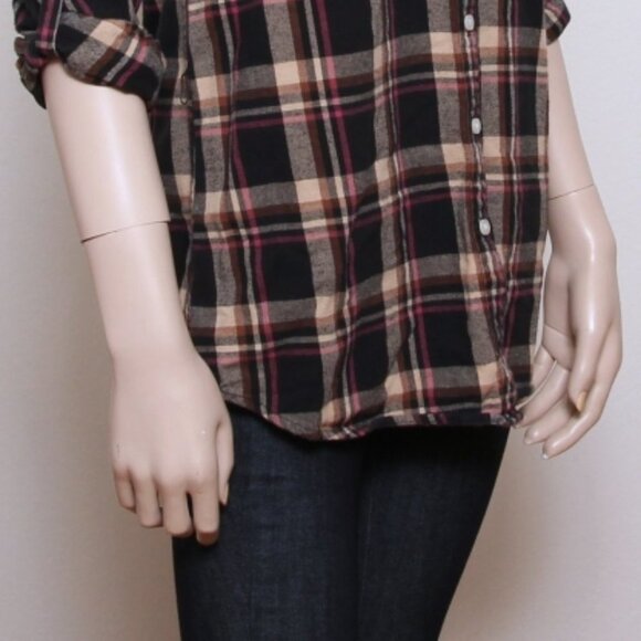 Levi’s Vintage Plaid Flannel - Picture 6 of 11